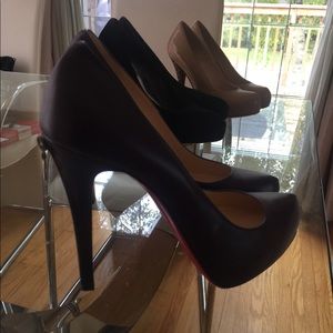 Lou Putin pumps- never worn